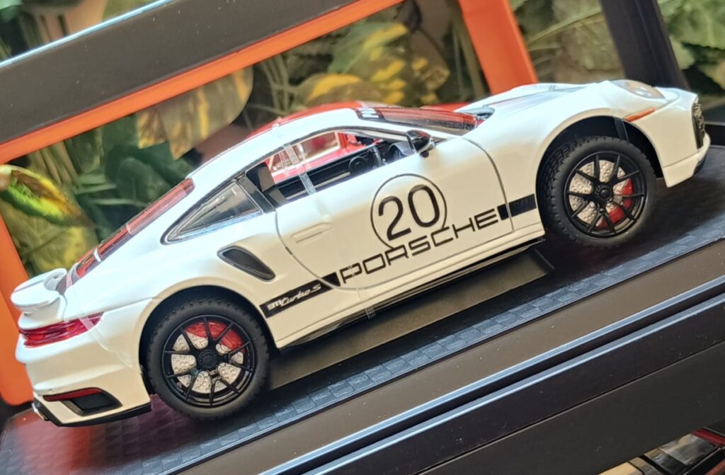 die cast porsche